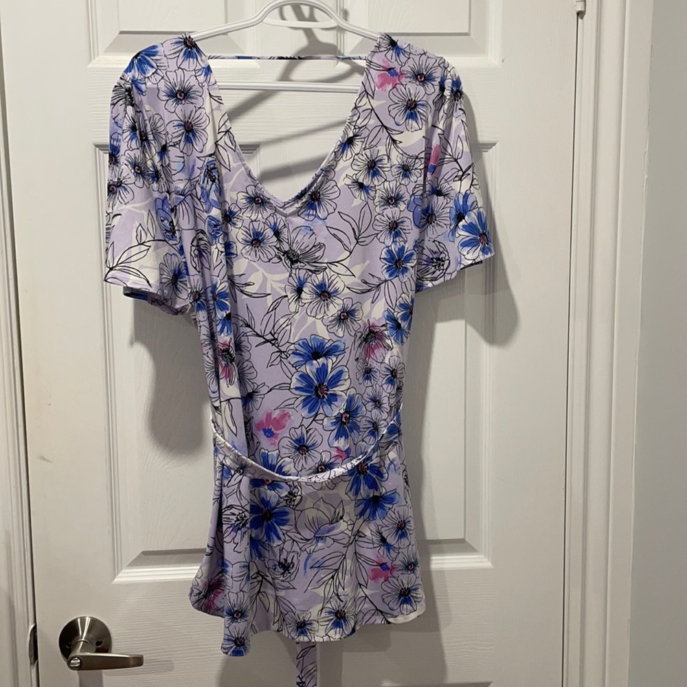 Summer top purple, blue and pink. XL